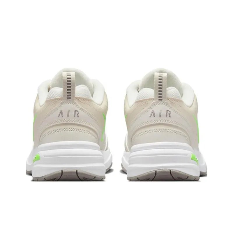 Tênis Nike Air Monarch 4 Light Bone