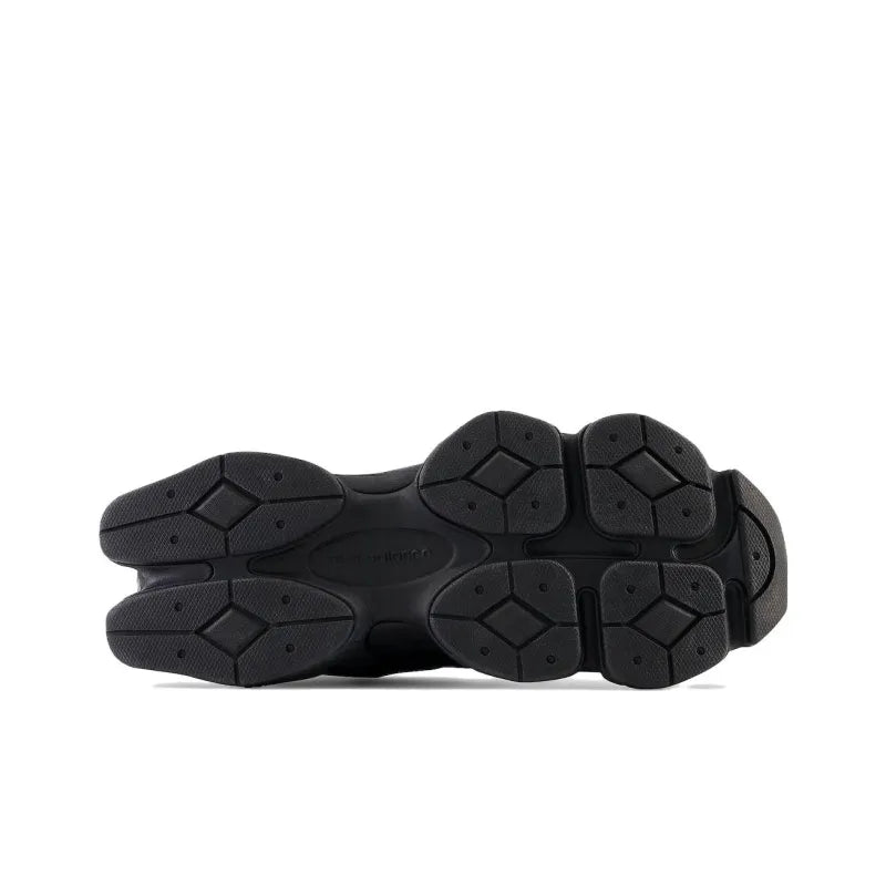 Tênis New Balance 9060 "Triple Black"