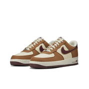 Tênis Air Force 1 '07 LV8 'Light British Tan'
