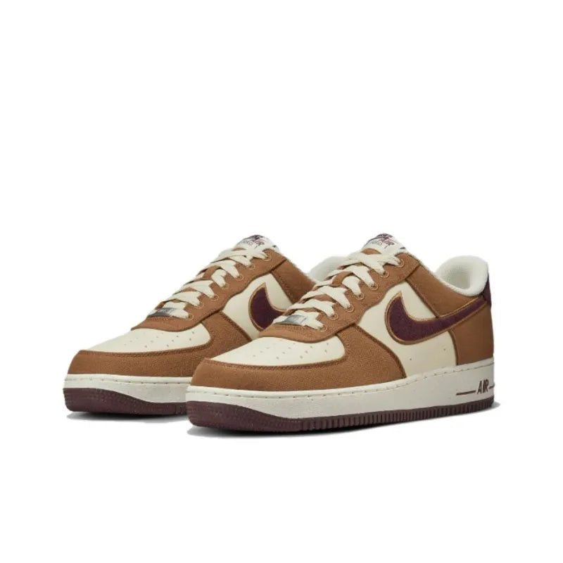 Tênis Air Force 1 '07 LV8 'Light British Tan'