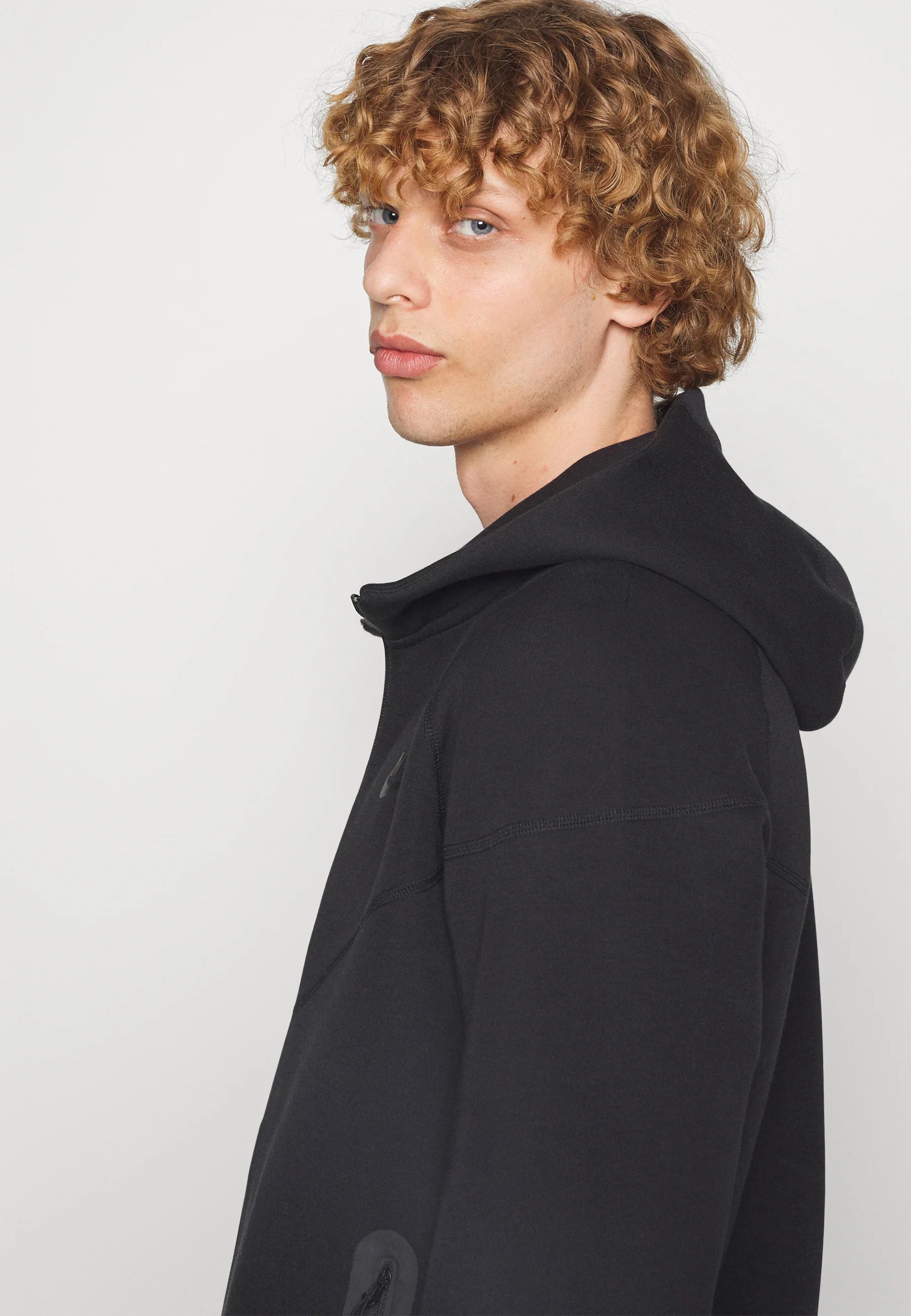 Jaqueta Nike Tech Fleece Windrunner