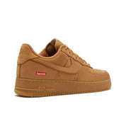 Tênis Air Force 1 Low Supreme