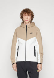 Jaqueta Nike Tech Fleece Windrunner