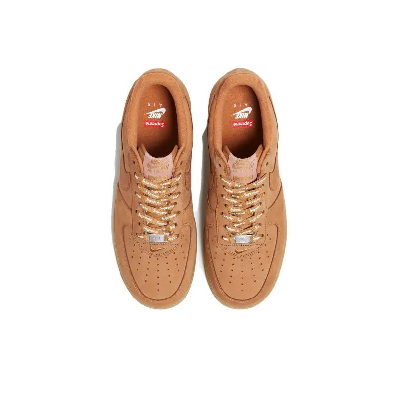 Tênis Air Force 1 Low Supreme