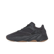 Tênis Adidas Yeezy Boost 700 Utility Black