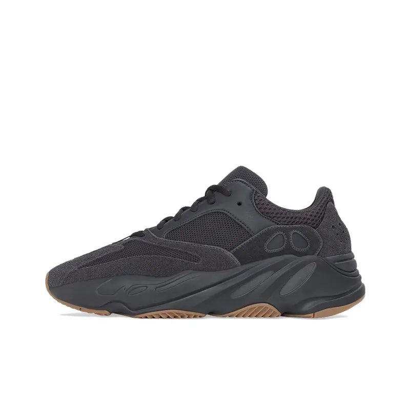 Tênis Adidas Yeezy Boost 700 Utility Black