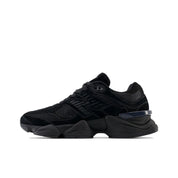 Tênis New Balance 9060 "Triple Black"