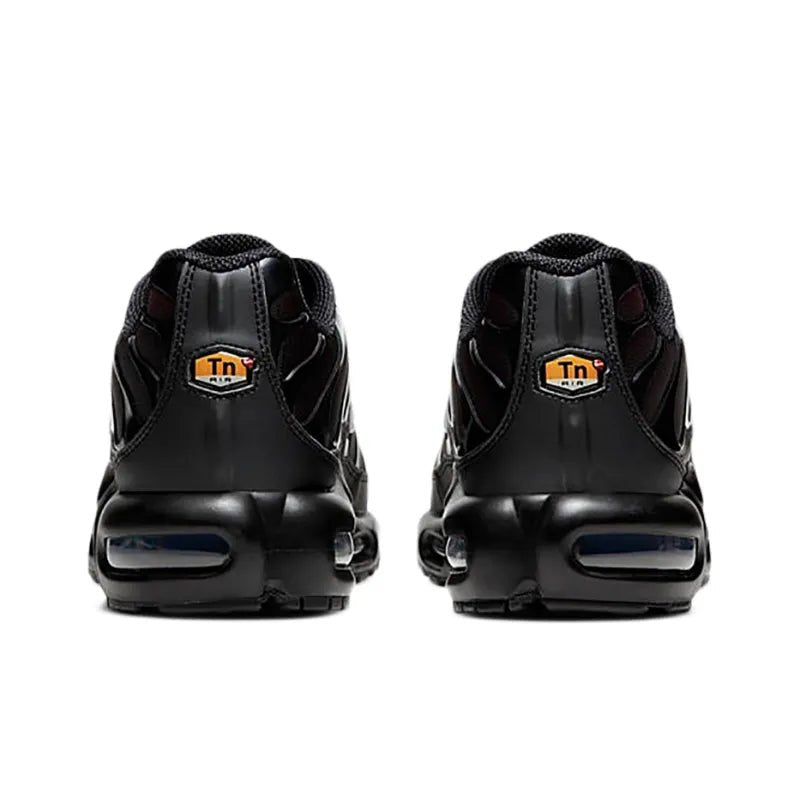 tênis masculino, tênis preto e vermelho, tênis streetwear, tênis casual masculino, tênis confortável, tênis de corrida, tênis para treino, tênis esportivo, tênis urbano, tênis dia a dia
