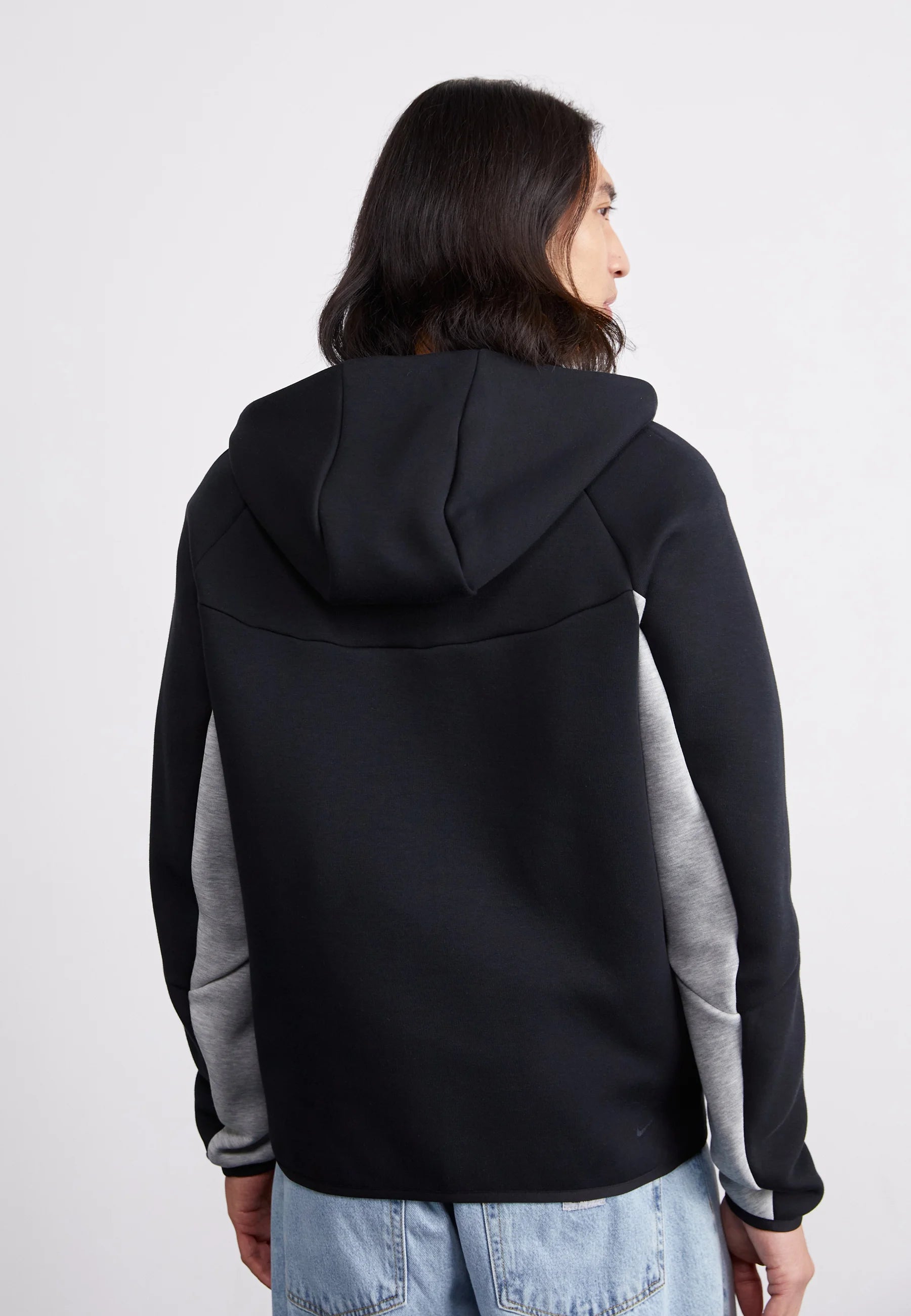 Jaqueta Nike Tech Fleece Windrunner 2025