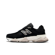 Tênis New Balance 9060 "Black & White"