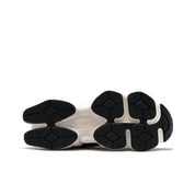 Tênis New Balance 9060 "Black & White"