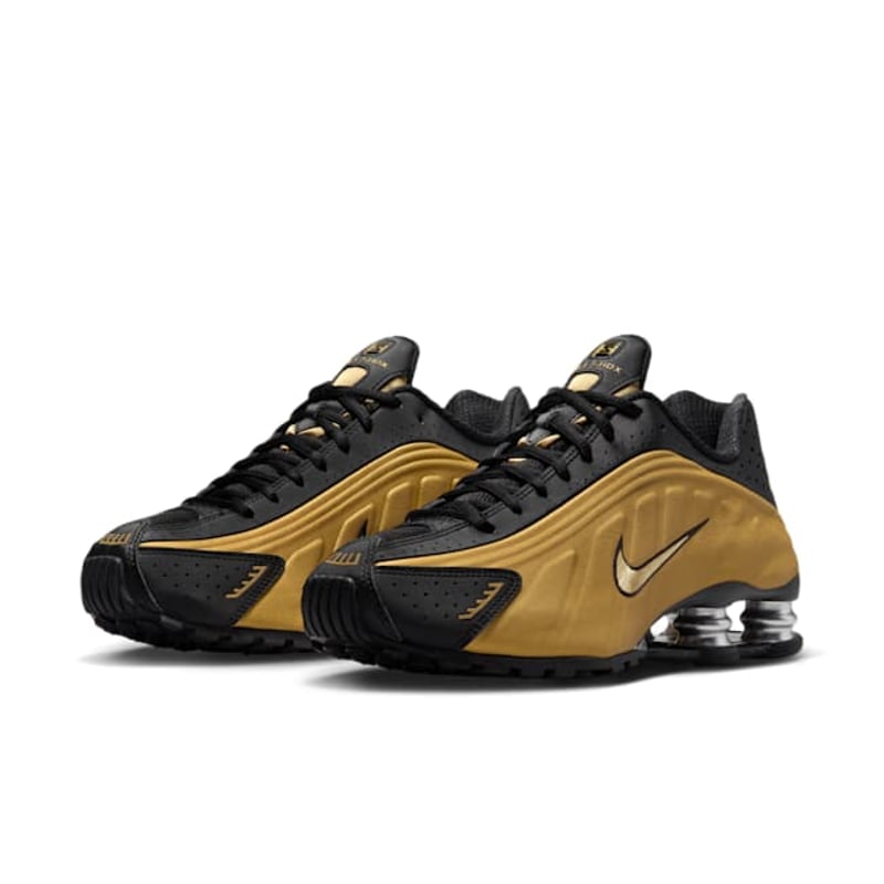 Tênis Nike Shox R4 "Black & Metallic Gold"