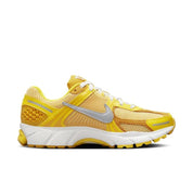 Tênis Nike Zoom Vomero 5 "Varsity Maize"