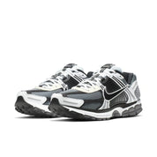 Tênis Nike Zoom Vomero 5 "Dark Grey"