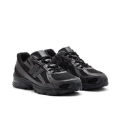 Tênis New Balance 740 "Triple Black"