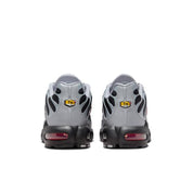 Tênis Air Max Plus Tn1 "Wolf Grey & Picante Red"