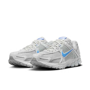 Tênis Nike Zoom Vomero 5 "Photon Dust & University Blue"