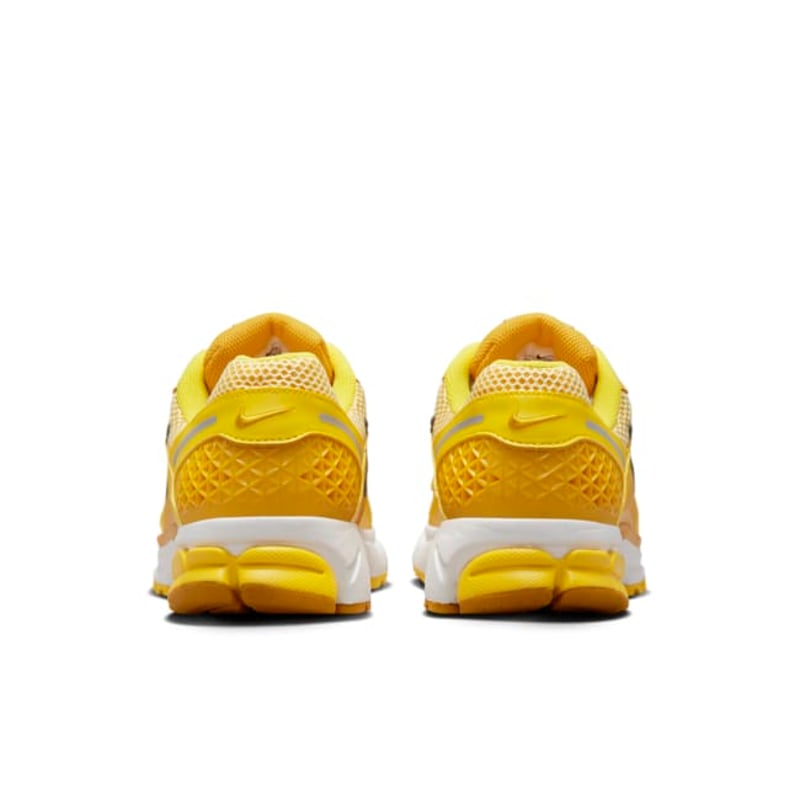 Tênis Nike Zoom Vomero 5 "Varsity Maize"