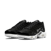 tênis masculino, tênis esportivo, tênis preto e branco, tênis confortável, tênis para academia, tênis para corrida, tênis casual, tênis de amortecimento, tênis para caminhada, tênis dia a dia