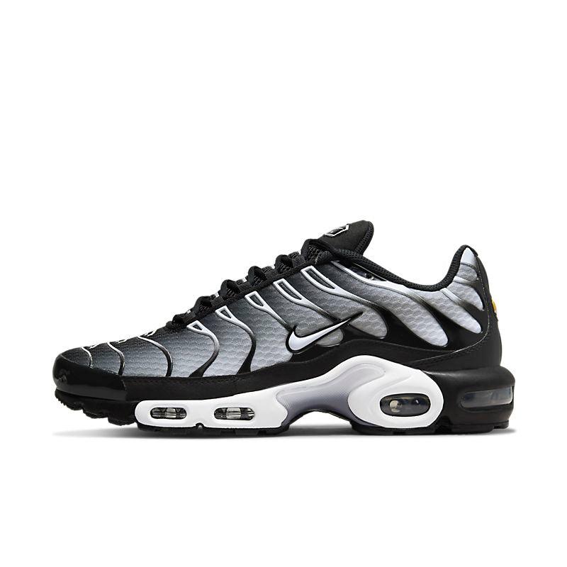 tênis masculino, tênis esportivo, tênis preto e prata, tênis confortável, tênis casual, tênis para corrida, tênis para caminhada, tênis academia, tênis resistente, tênis dia a dia