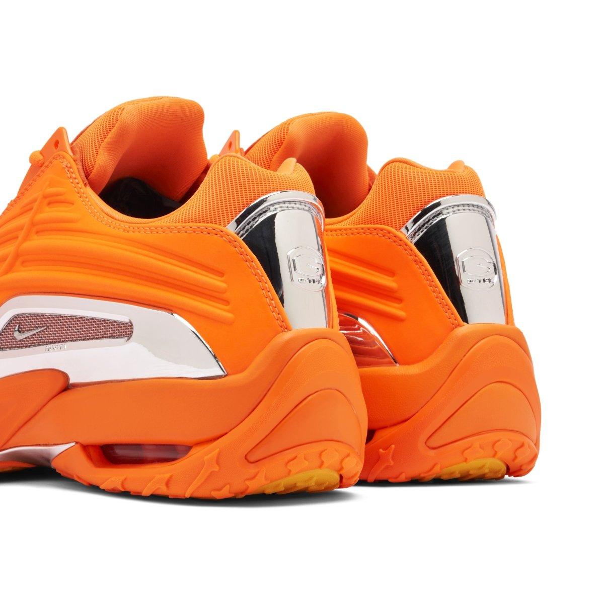 Tênis Nocta x Nike Hot Step 2 - Fear