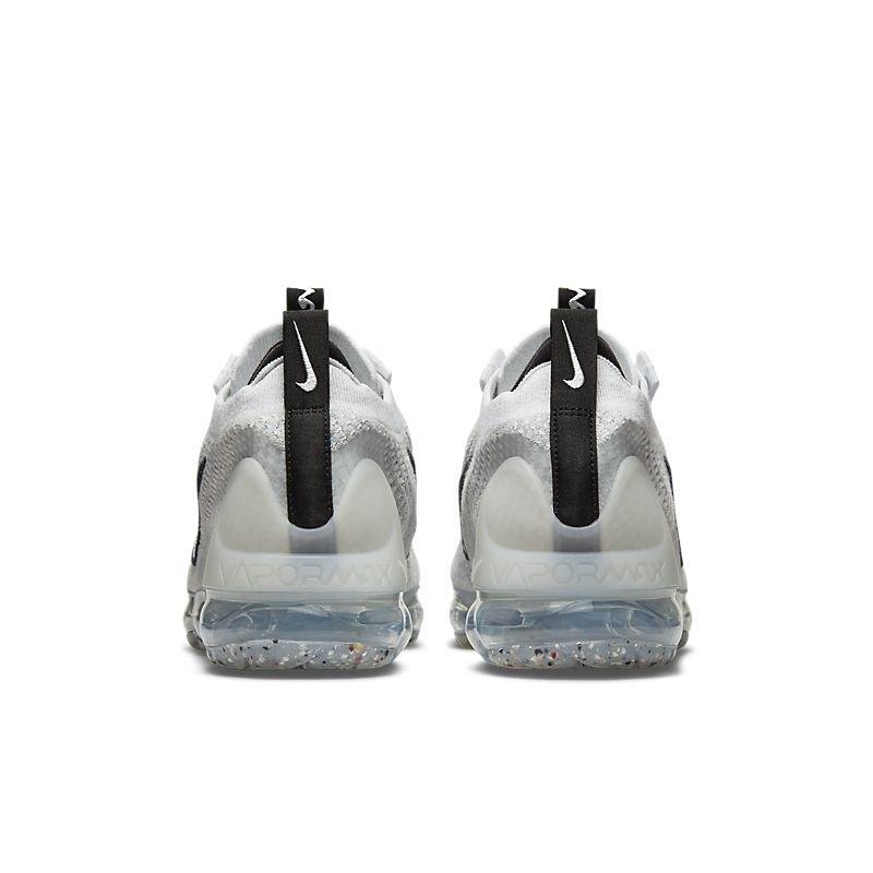 tênis branco masculino, tênis branco feminino, tênis para caminhada, tênis esportivo leve, tênis casual branco, tênis moderno, tênis urbano, tênis confortável, tênis respirável, tênis com solado transparente